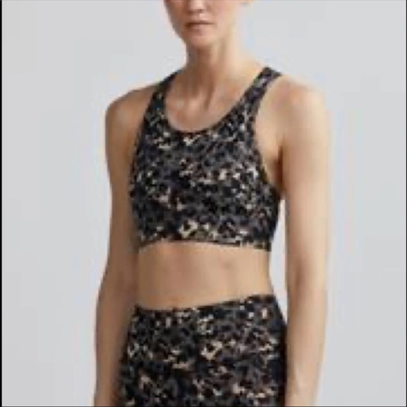 NWT Varley Bassett Bra Unique Camo Print. Size XS. - Picture 3 of 9